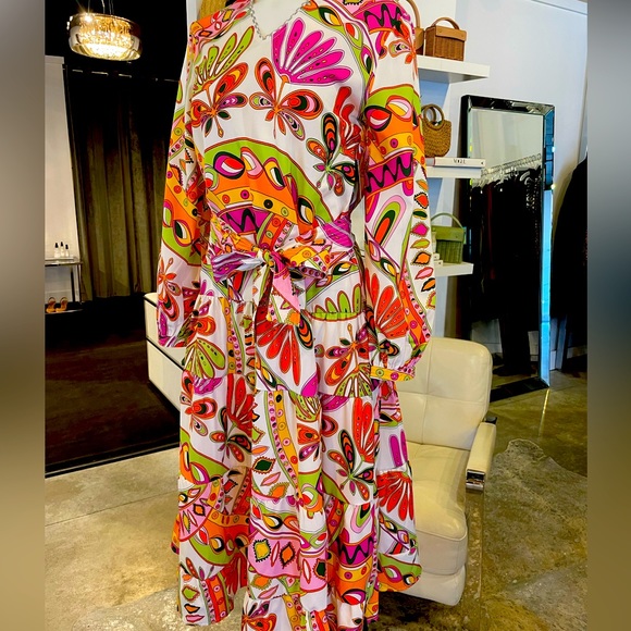 Summer Dress - Picture 1 of 4